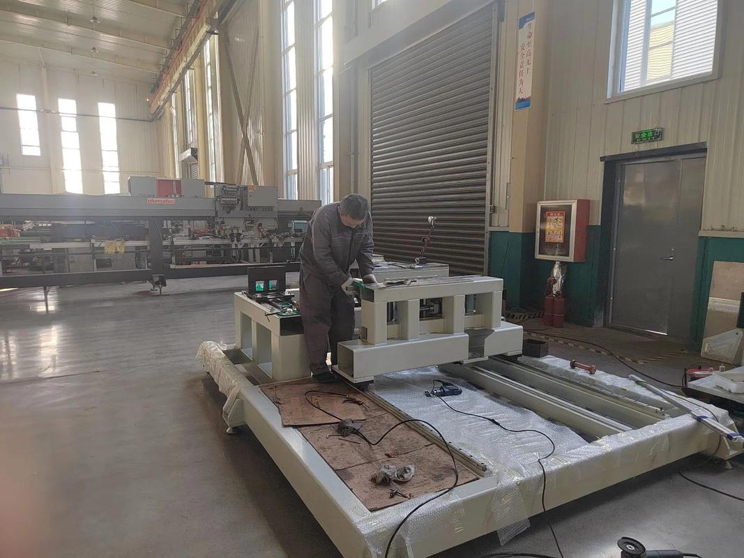 門窗加工設備與鋁材 小小實力的大展現